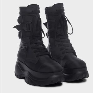 Platform Combat Boots with Pockets - Poster Girl - Dollskill